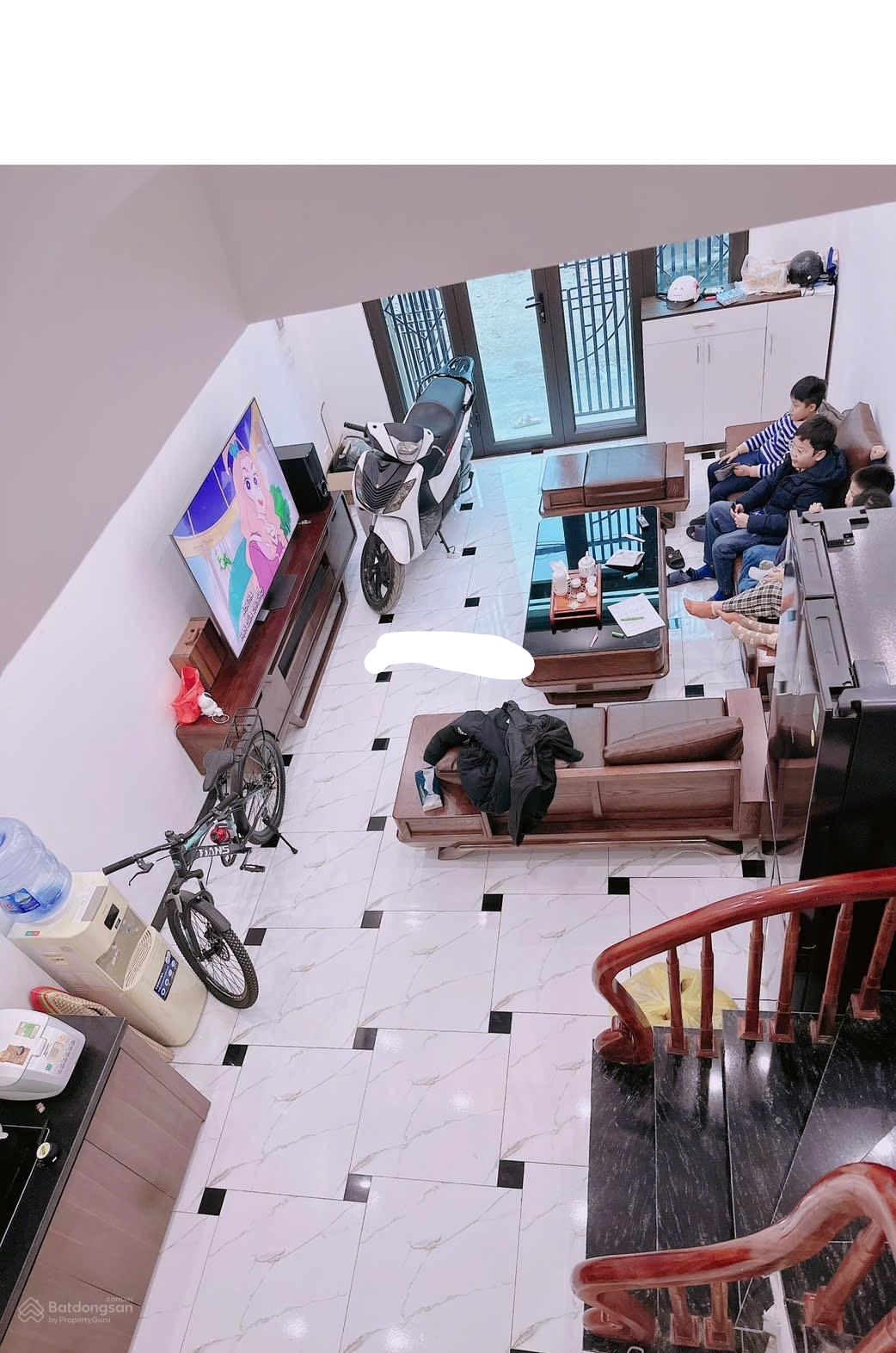 Bán nhà riêng Hữu Hòa - Thanh Trì, nhà mới 5 tầng, 32m², ô tô đỗ cửa, sổ đỏ chính chủ, giá 5,5 tỷ