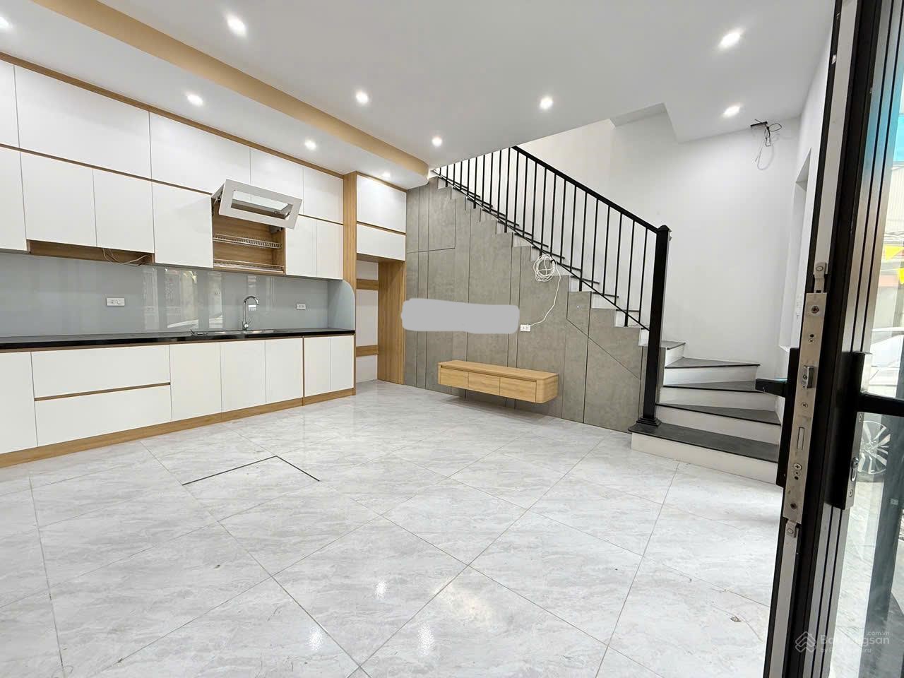 BÁN NHÀ MỚI 4 TẦNG TẠI HỮU HÒA – THANH TRÌ, 47.9M², GARA Ô TÔ, SỔ ĐỎ CHÍNH CHỦ – GIÁ 7.5 TỶ