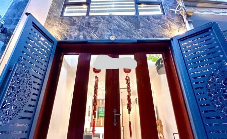 Bán Nhà Văn Điển – Thanh Trì, Nhà Đẹp Như Mới, Ngõ Ô Tô Tránh, Full Nội Thất Cao Cấp – 5 Tầng + Tum, Giá Chỉ 5,25 Tỷ