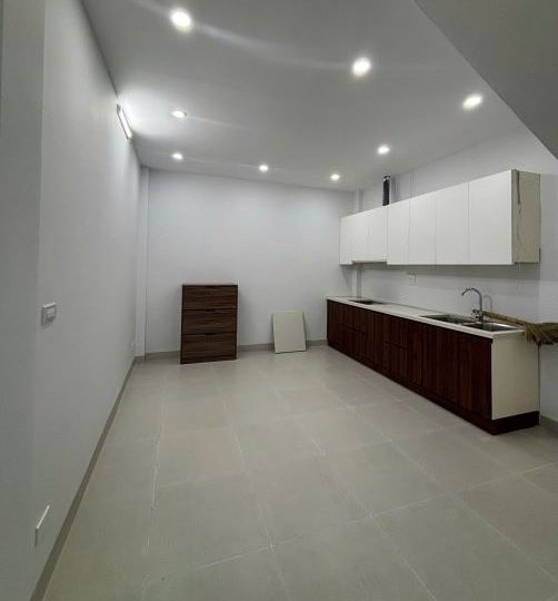 Nhà đẹp đầu Tựu Liệt Thanh Trì – 4 ngủ – gần ô tô – sổ đỏ – chỉ 5,7 tỷ