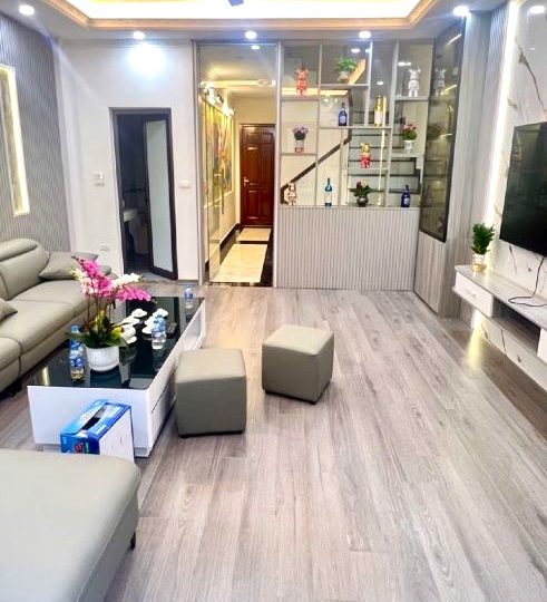 Bán Nhà Lạc Thị – Ngọc Hồi Thanh Trì – Gara Ô Tô – Lô Góc – 5 Tầng – Chỉ 6,15 Tỷ