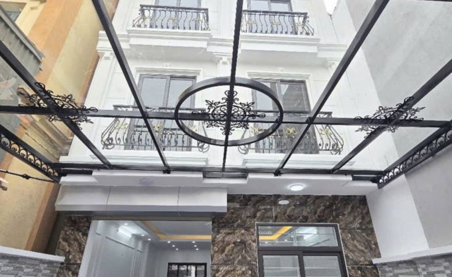 Bán Nhà Mặt Phố Vĩnh Quỳnh – 125m² – Biệt Thự Sân Vườn – 4 Tầng – Giá 8.68 Tỷ