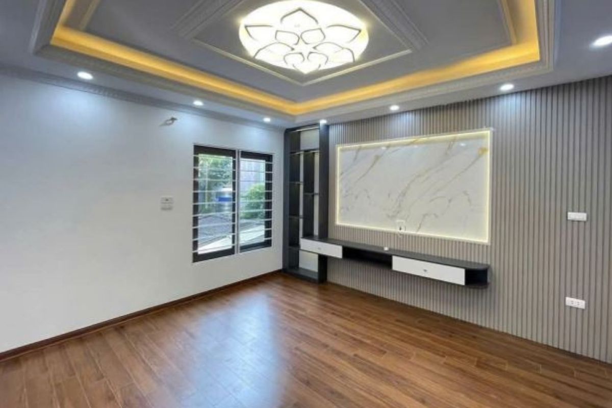 Bán nhà Ngũ Hiệp lô góc 50m² – Ngõ thông – Ô tô tránh – Kinh doanh