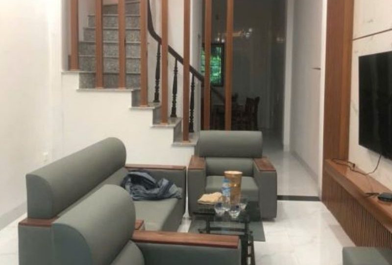 Bán nhà Nam Phù 50m2 – Đông Mỹ, 3 tầng mới đẹp, DT 50m² giá 5.9 tỷ