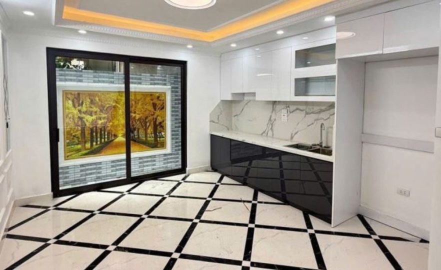 Bán Nhà Yên Kiện, Ngọc Hồi – 5 Tầng – 5PN – Giá Chỉ 6.4 Tỷ