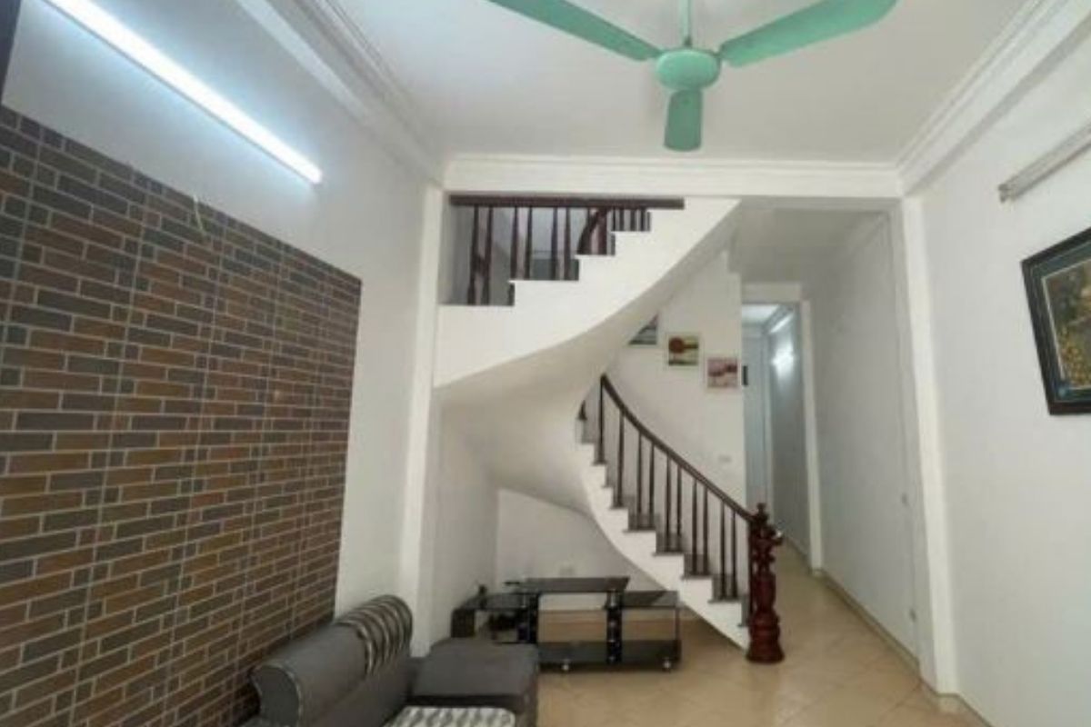 Bán nhà 3 tầng Thanh Trì – DT 38m² – 3 tầng  – Giá 4.65 tỷ