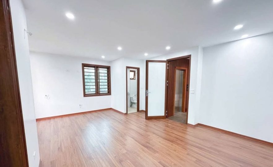 Bán Nhà Thang Máy Ngọc Hồi Thanh Trì – Lô Góc 3 Mặt Thoáng – 6 Tầng – 9.8 Tỷ