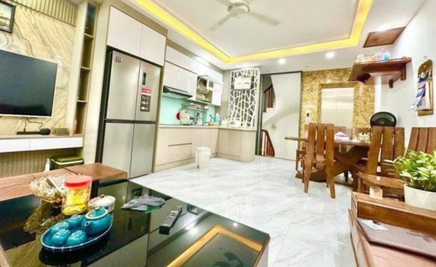 Mua Nhà Ô Tô Đỗ Cửa Vĩnh Quỳnh Thanh Trì – 30m² – Giá Tốt