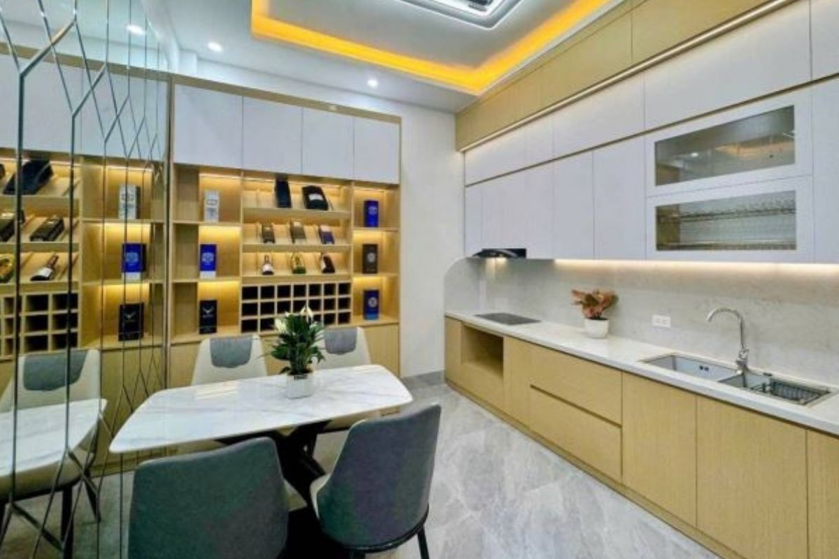 Bán nhà phân lô Kim Giang – 5 tầng mới – Gần công viên Chu Văn An