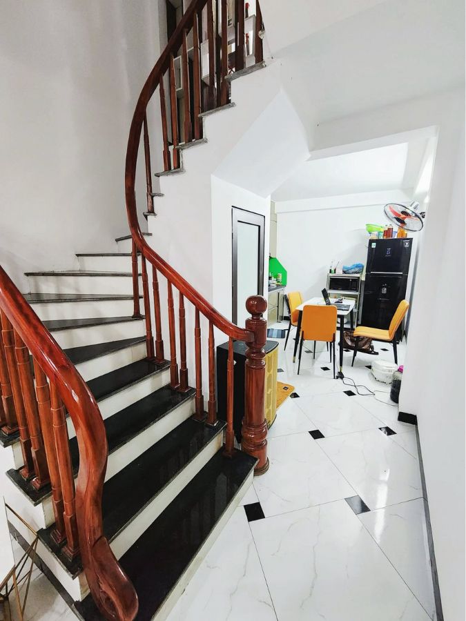 Mua Nhà Tam Hiệp Gần Phan Trọng Tuệ – Nội Thất Xịn – Sổ Đỏ Sẵn