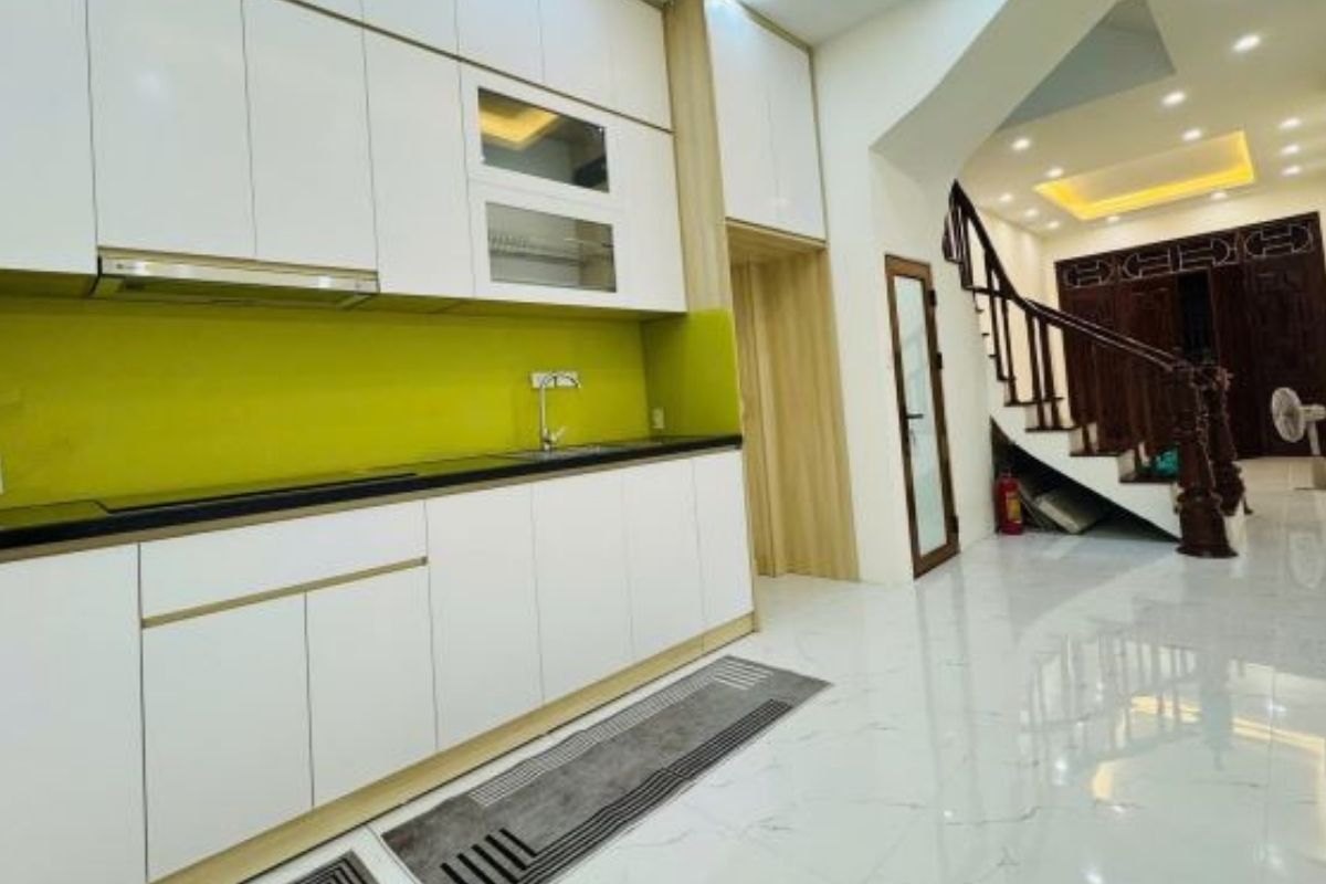 Bán nhà Kim Giang 47m² 5 tầng, MT 3.5m, gần ô tô, giá 7.6 tỷ