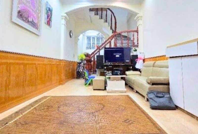 Bán nhà Kim Giang 40m², 4 tầng, gần ô tô tránh, giá 6 tỷ