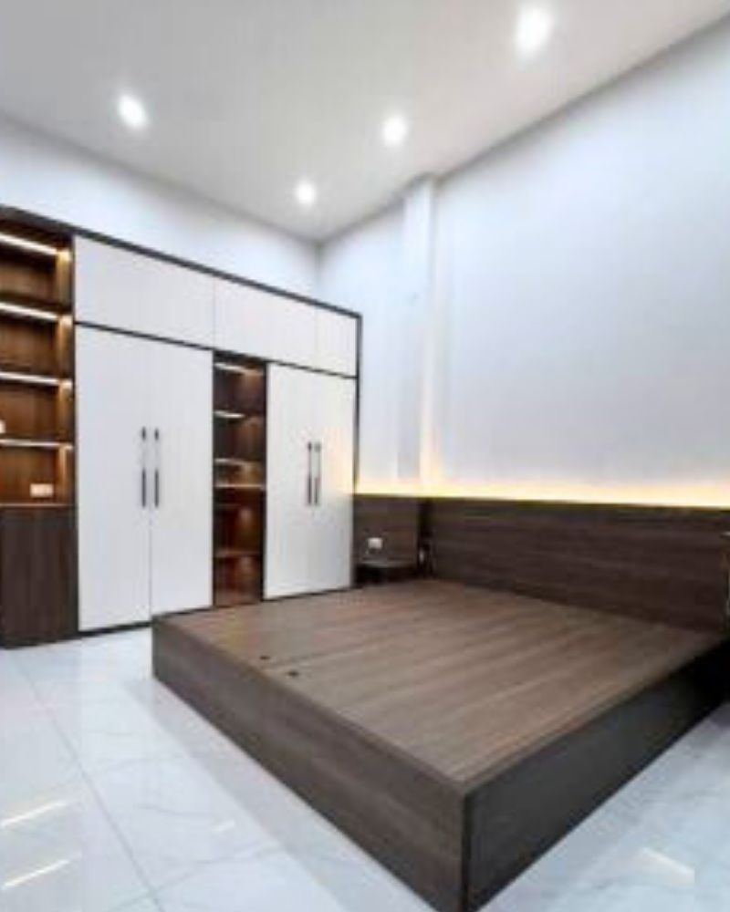 Bán nhà Tứ Hiệp 63m², 5 tầng, ngõ thông, sát chợ, giá 11,2 tỷ