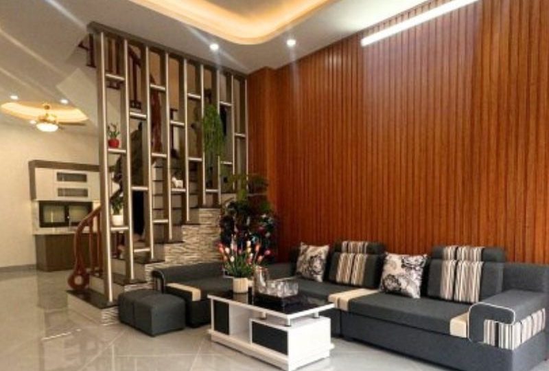 Bán nhà Đông Mỹ 45m², 4 tầng, MT 4,3m, ô tô đỗ cửa, 6,55 tỷ