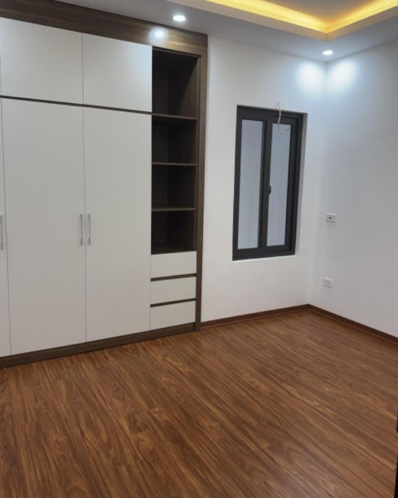 Bán nhà Ngũ Hiệp 45m², 4 tầng, lô góc, ngõ thông ô tô đỗ cổng, 6.5 tỷ