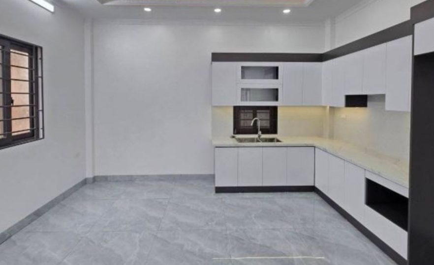 Bán nhà Liên Ninh 55m², 4 phòng ngủ, 4 tầng,ô tô đỗ cửa, giá 6 tỷ