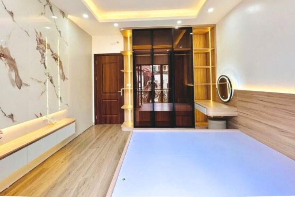 ban-nha-dong-my-50m2-o-to-tai-4-tang-5-75-ty.jpg