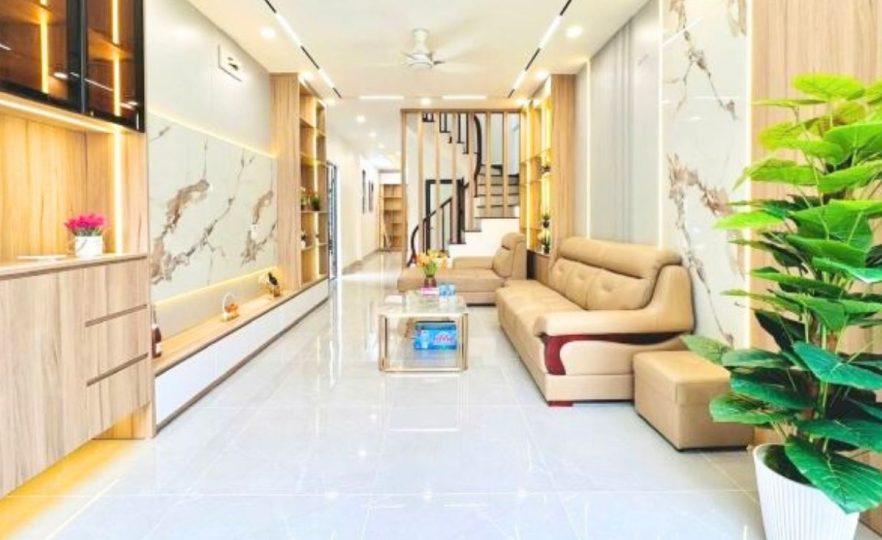 Bán nhà Đông Mỹ 50m², 4 tầng, 5PN, ô tô tải, 2 mặt thoáng, 5.75 tỷ