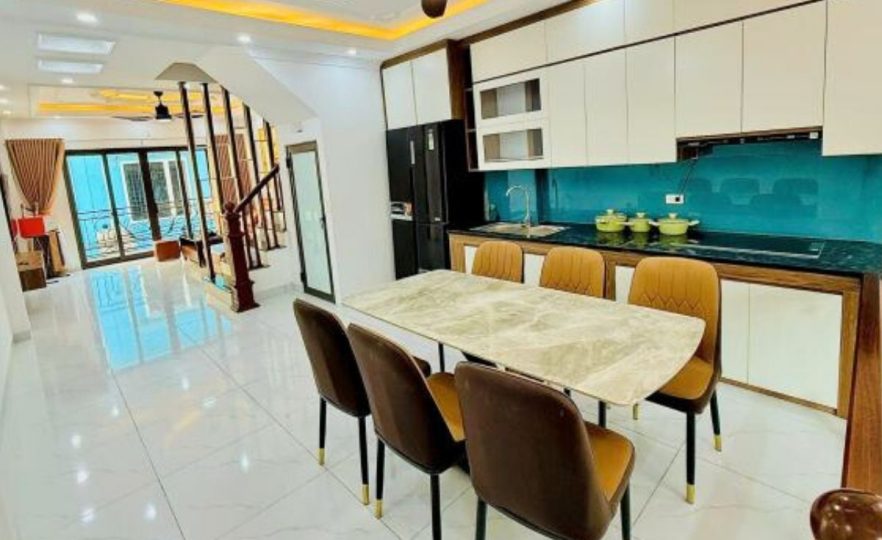 Bán Nhà Ngũ Hiệp 50m² MT 4.3m – 5 Tầng Gara Ô Tô – Giá 8.4 Tỷ